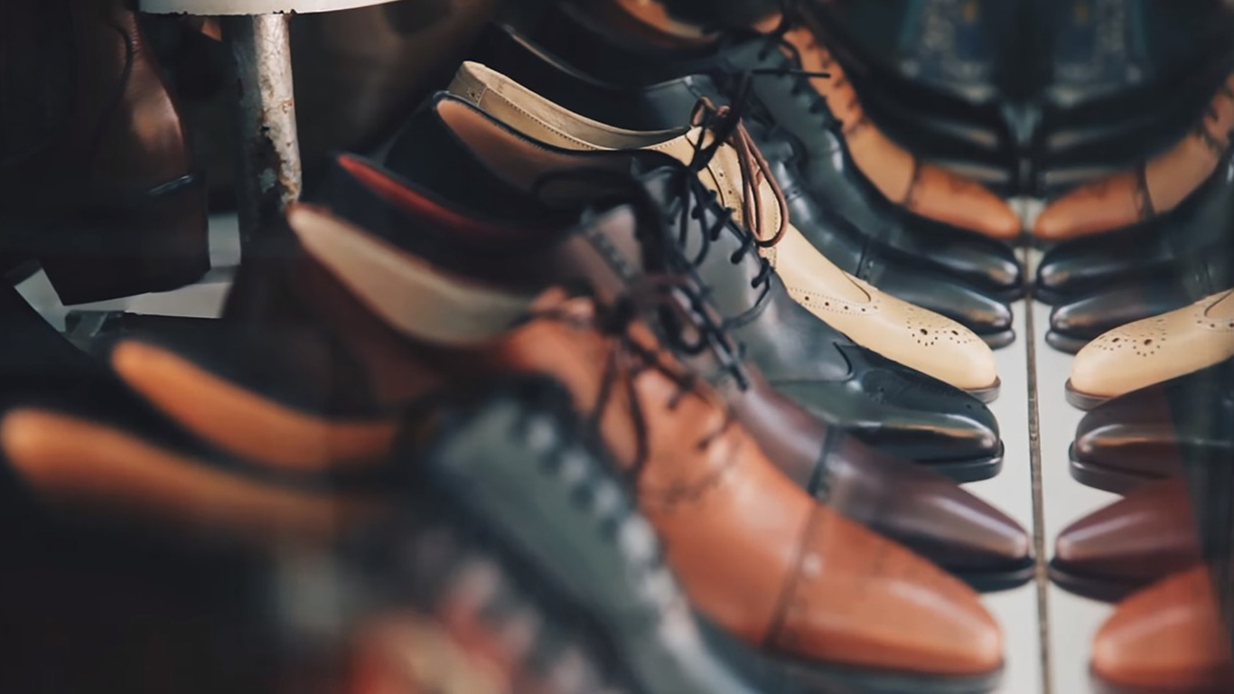 Tips Menjalankan Bisnis Sepatu